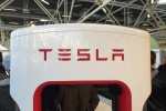 tesla-house-battery-off-grid