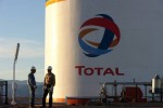 Total-LNG-sales-drop-1-pct-530x353