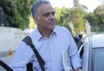 ο Π. Σκουρλέτης ενημέρωσε ότι σύντομα ο ΑΔΜΗΕ, που βρίσκεται  σε συνεννόηση με την Περιφέρεια, θα ξεκινήσει το έργο της υπογειοποίησης του δικτύου ηλεκτρικού ρεύματος που διέρχεται μέσα από την πόλη της Αγίας Βαρβάρας και τους όμορους Δήμους (Κορυδαλλό, Αιγάλεω), ώστε να απομακρυνθούν οι υφιστάμενοι μεταλλικοί πυλώνες.