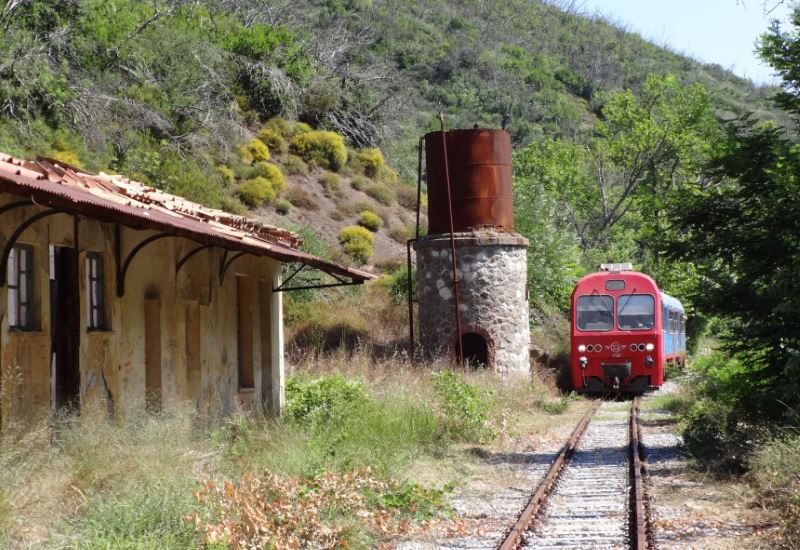 Οικολόγοι Πράσινοι: «Να λειτουργήσει ξανά ο σιδηρόδρομος Αν. Πελοποννήσου»