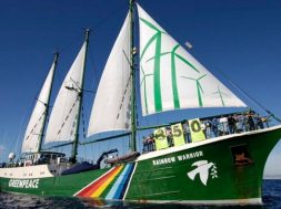 rainbow_warrior_dia_oceanos