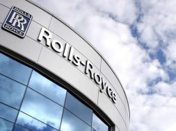 1672519_1493916965_1639389-1486653838-rolls-royce-9