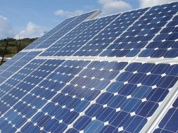 Solar_tracker_in_Lixouri