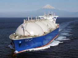 LNG5-1300×867