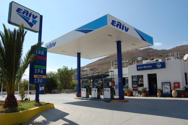 Διαψεύδει η Ελινόιλ συζητήσεις για εξαγορά της