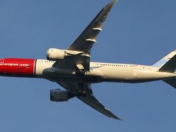a013e911-norwegian-dreamliner-787-777×437
