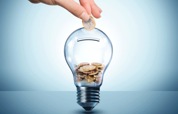 Ενεργειακή αναβάθμιση για μισό εκατομμύριο νοικοκυριά έως το 2030 μέσω «Εξοικονομώ»