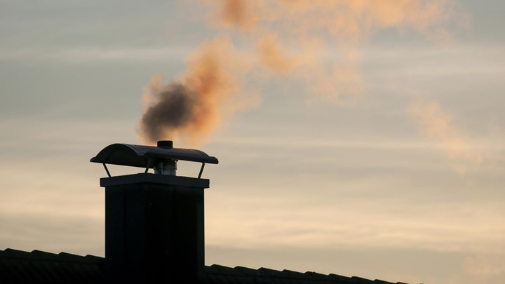 Υπεύθυνα τα τζάκια για το 40% της ατμοσφαιρικής ρύπανσης στις πόλεις