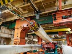 Castoro Sei cathedral area. Jointing of double joint and column using internal line up clamp
