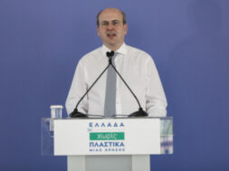kwsths-xatzidakis-plastika