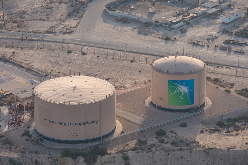 Saudi Aramco: Εξετάζει νέες επενδύσεις σε LNG
