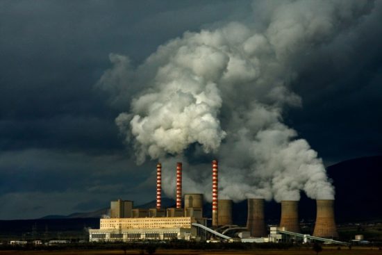 Αυξήθηκε η τιμή των δικαιωμάτων εκπομπών ρύπων της ΕΕ