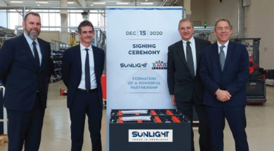 SUNLIGHT-BMG ENERGY_SIGNING CERENOMY