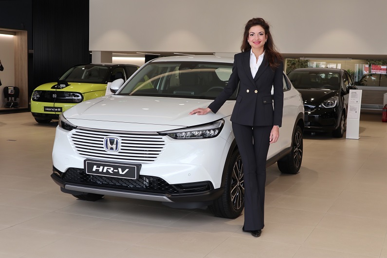 Μ. Ξυτάκη: «Επιταχύνεται η τάση προς την απόκτηση αμιγώς ηλεκτροκίνητων μοντέλων στη χώρα μας»