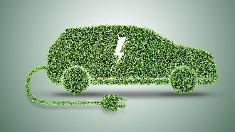Τι είναι τα πράσινα καύσιμα και πώς θα μπορέσουν να μειώσουν τις εκπομπές CO2 των αυτοκινήτων;