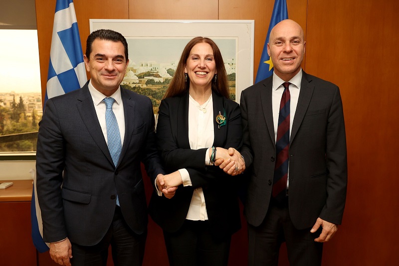 Συνάντηση Σκρέκα- Αμυρά με την Υπουργό Τουρισμού και Περιβάλλοντος της Αλβανίας