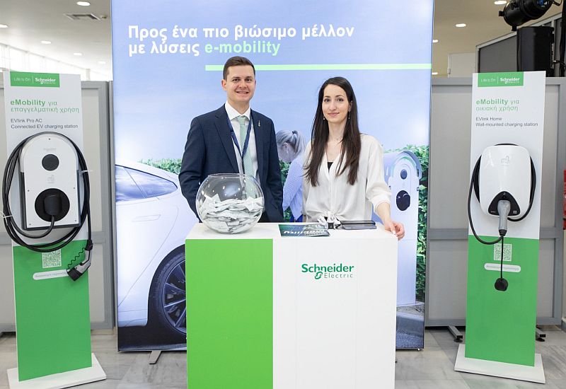 Schneider Electric: Αναδεικνύει τις νέες προηγμένες λύσεις φόρτισης ηλεκτρικών οχημάτων