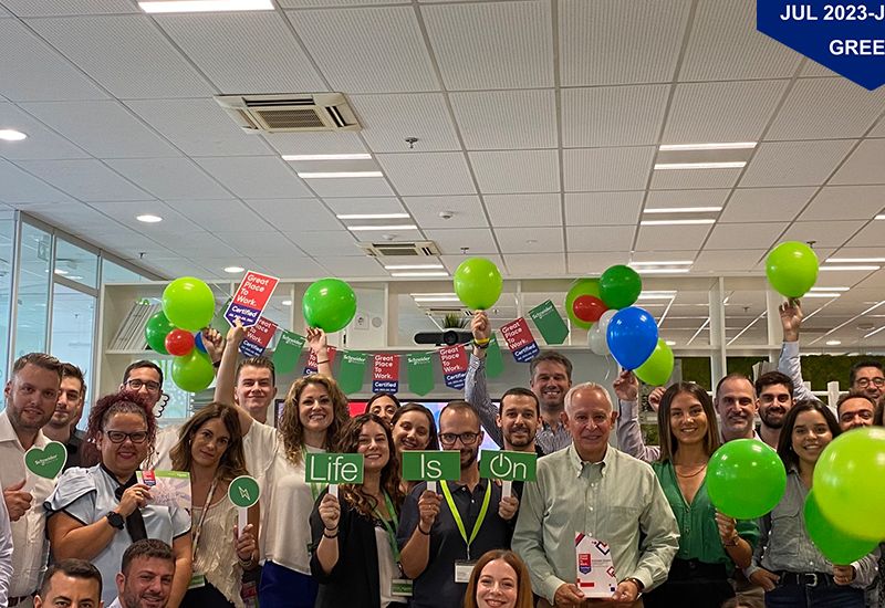 Η Schneider Electric πιστοποιήθηκε ως Great Place to Work