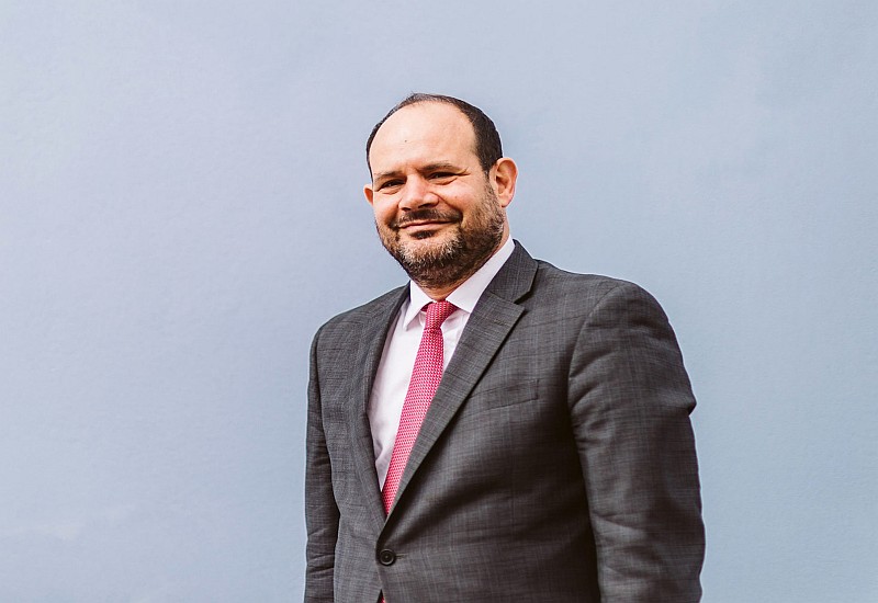 Στο δυναμικό της Sunlight ο Νίκος Μαντζούφας