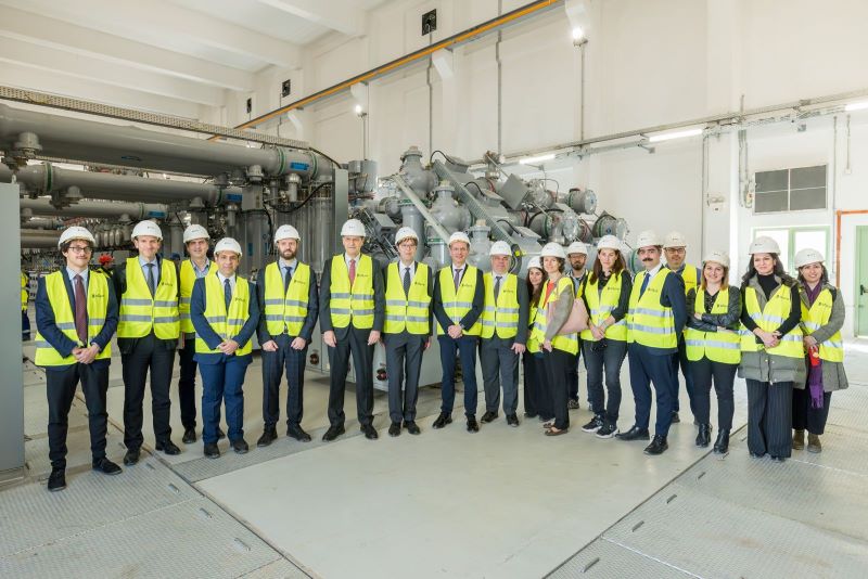 ΑΔΜΗΕ: Ολοκληρώνονται οι νέες εγκαταστάσεις 400 kv του κέντρου υπερύληψης τάσης Κουμουνδούρου