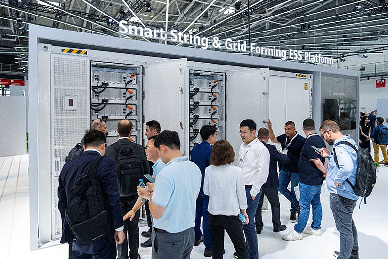 AΠΕ: Νέα εποχή με επίκεντρο την ασφάλεια, την ευφυΐα και τη διαμόρφωση δικτύου