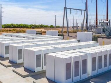 hero_batterystorage_nexteraenergyresources_0.png