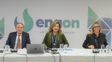 press conference photo 1