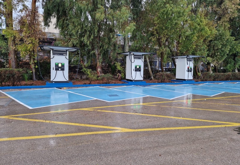 ZAP Taxi Club: Νέος σταθμός ταχείας φόρτισης στον Πειραιά