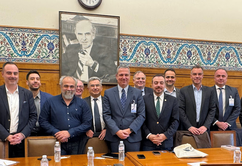 Συνάντηση της ΕΛΕΤΑΕΝ με το ΠΑΣΟΚ