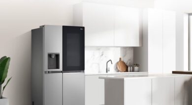 REF-EU-Vplus-SxS-X-Best-MC-InstaView-with-CraftIce-07-1-1-UltraSleek-Door-D-v
