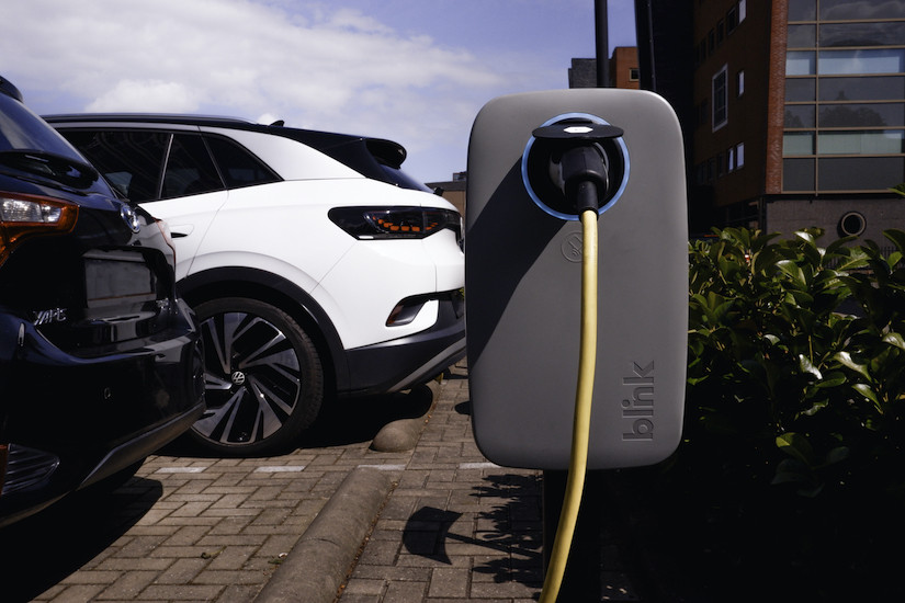 Η Blink Charging Hellas «φορτίζει» την εκπαίδευση με 16 σταθμούς