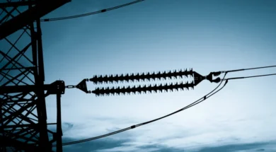 electricity-high-voltage-pole-sky-800-px