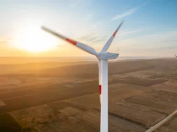 working-wind-turbines-moldova-800-px