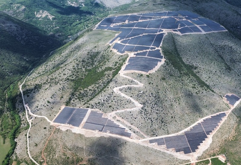 Στρατηγική συνεργασία Schneider Electric – CERO Generation για το φωτοβολταϊκό πάρκο «Delfini» 100 MW