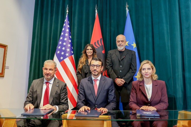 Η AKTOR LNG USA και η ALBGAZ υπέγραψαν 20ετή συμφωνία για την πώληση αμερικανικού LNG