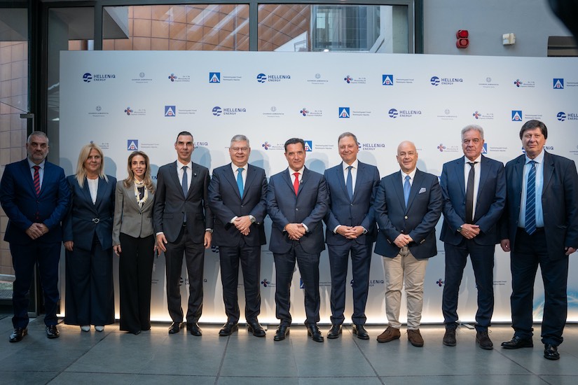 HELLENiQ ENERGY: Προσφορά νέου υπερσύγχρονου αγγειογράφου στο Πανεπιστημιακό Γενικό Νοσοκομείο Λάρισας